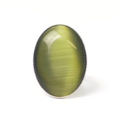 Großer bronzener Cateye Ring Oval in olive grün